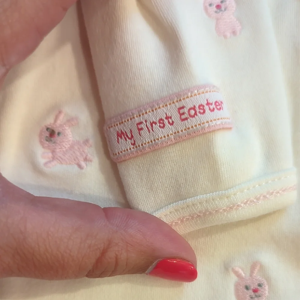 Carter's Bunny Outfit One Piece Snaps‎ size 3M